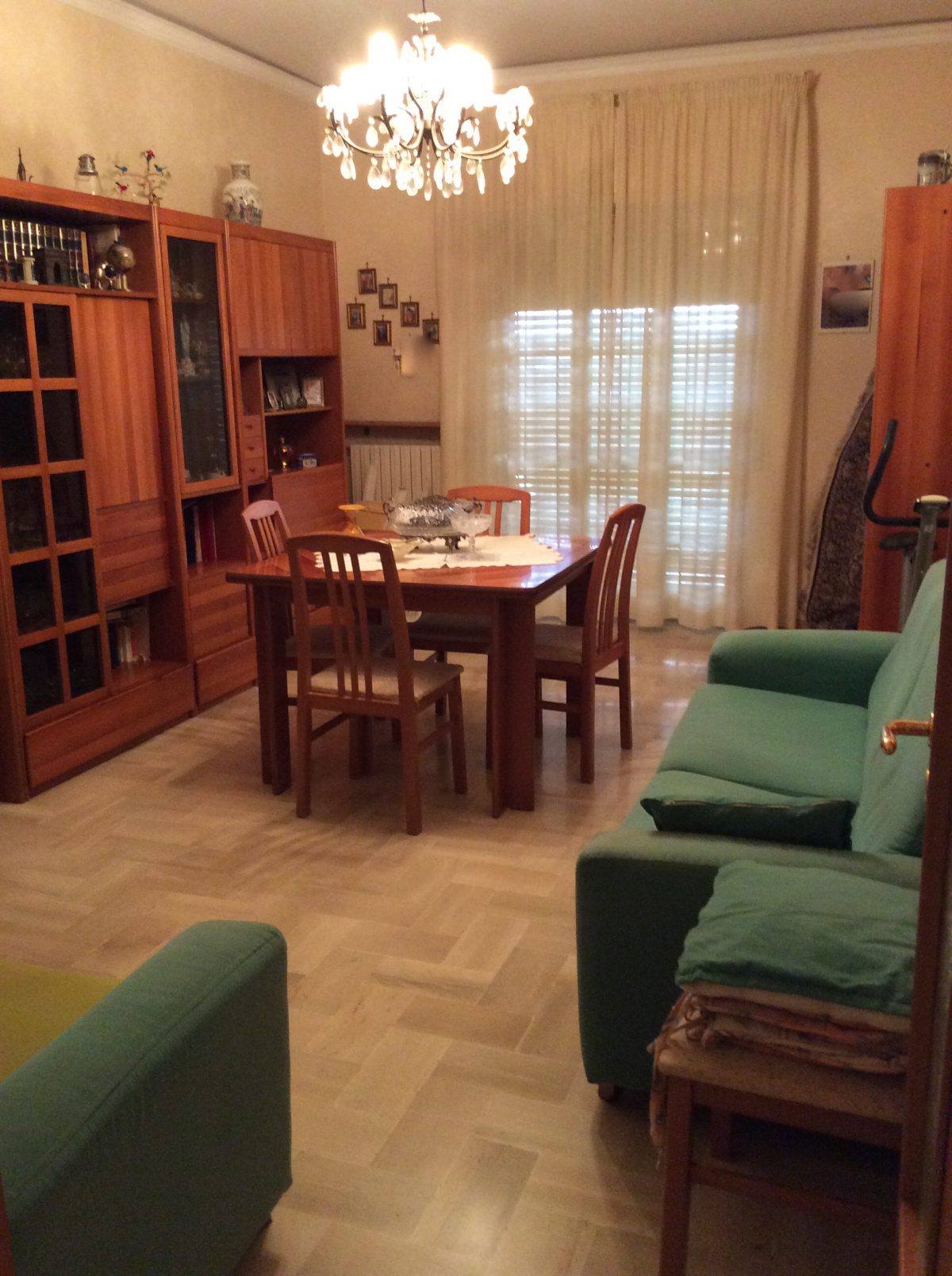 VENDESI APPARTAMENTO LAMEZIA TERME