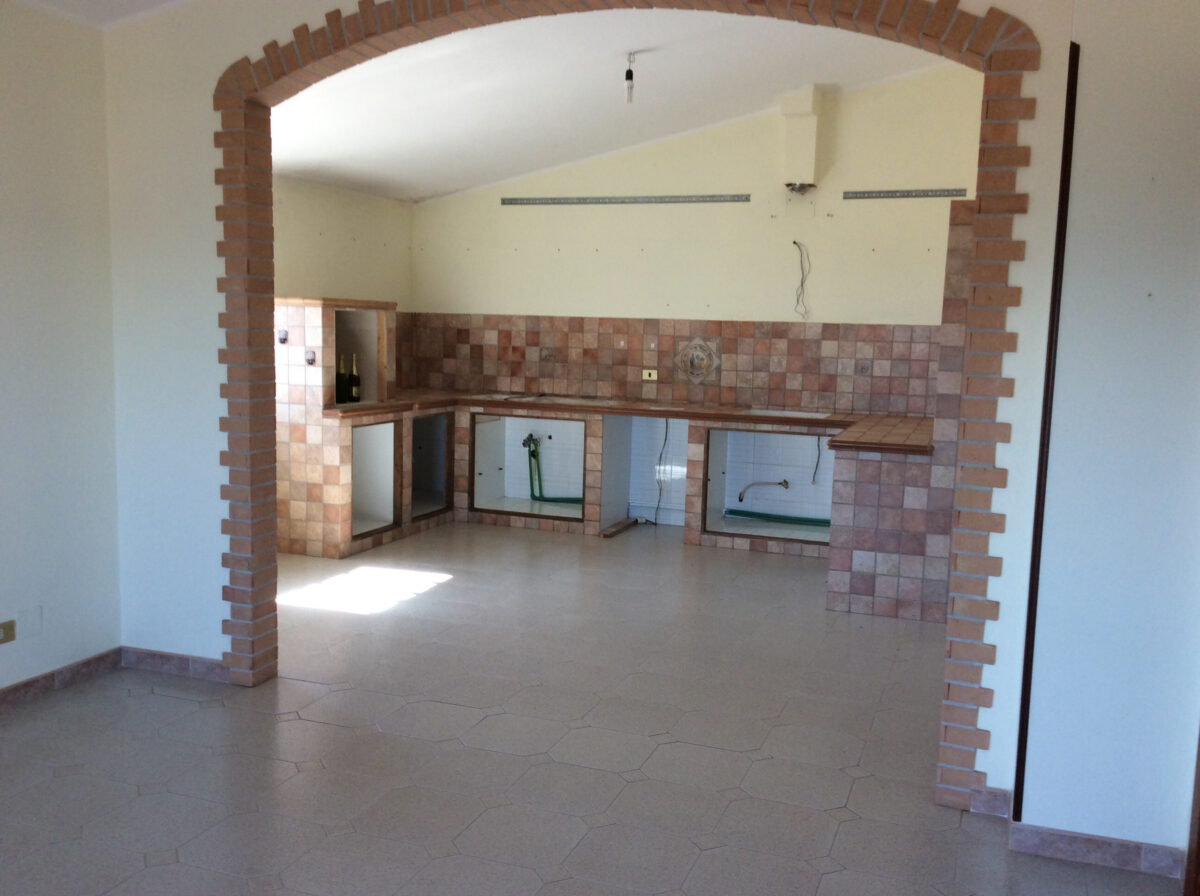 AFFITTASI APPARTAMENTO LAMEZIA TERME – NICASTRO (ZONA BELLA)